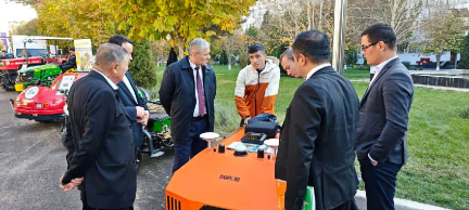 Robôs de pulverização de pomares SOROB: revolucionando a proteção de plantas em pomares.